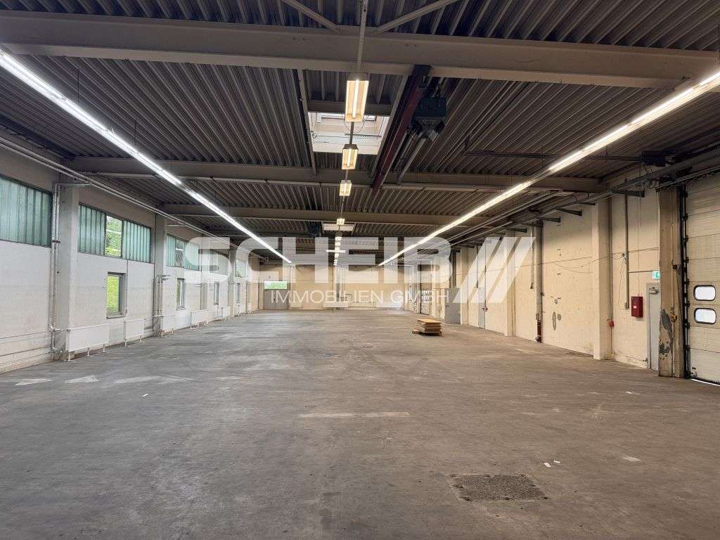 Gewerbeanwesen #Halle #Bürogebäude #Rampe